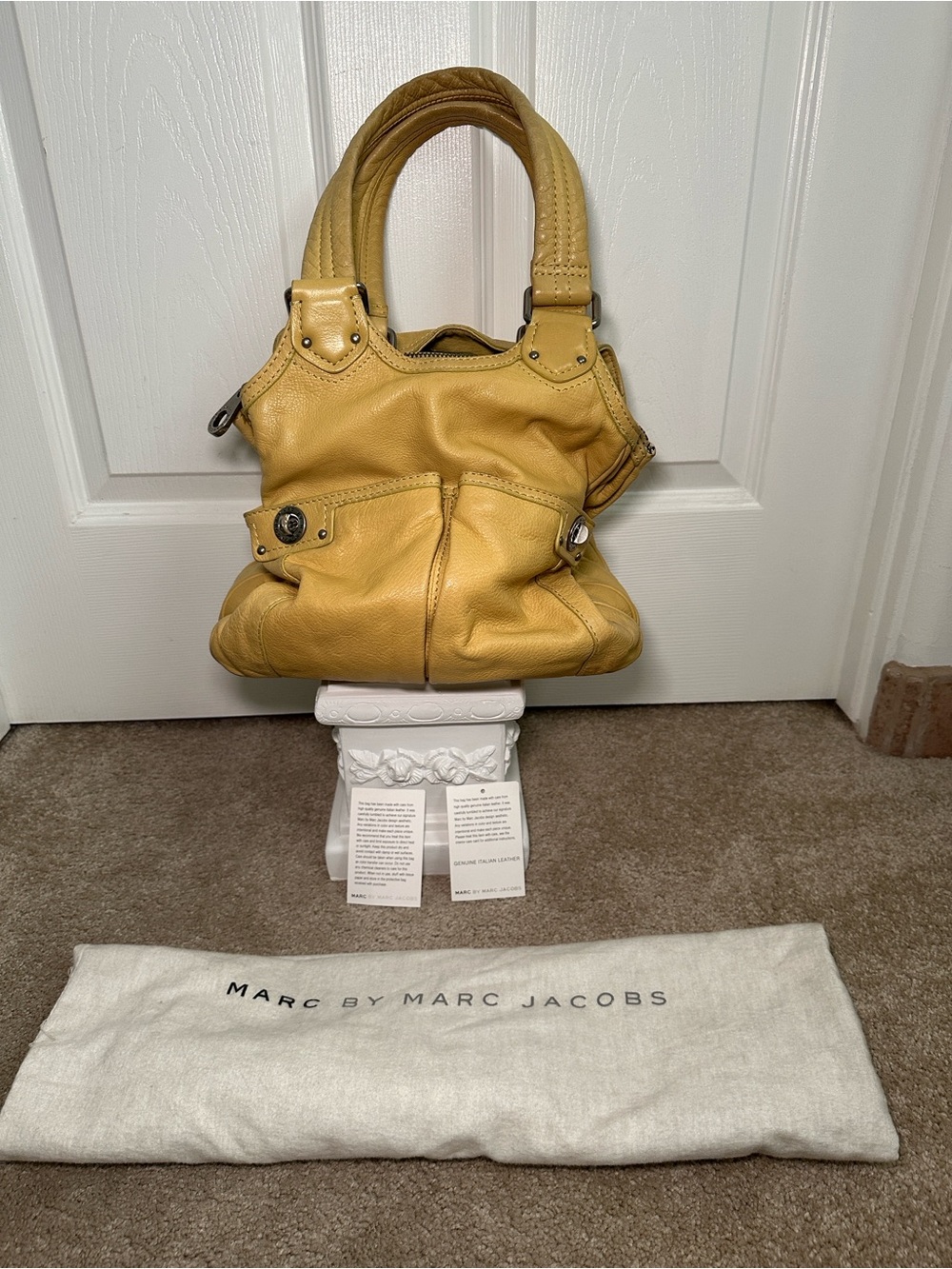 Marc by Marc Jacobs Vintage Totally Turnlock Mustard Yellow Leather Shoulder Bag